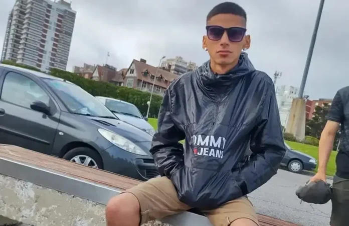 Los aros brillantes con los que se ve a Marcos Vídez, llamaron la atención de los investigadores cuando revisaron las imágenes de las cámaras de seguridad y encaminaron la pesquisa.