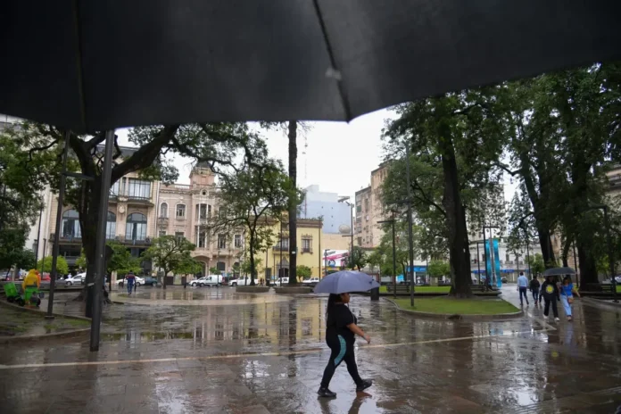 El Servicio Meteorológico Nacional anticipa cómo será la jornada y qué esperar para este jueves.