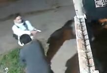 Lo acribillaron delante de una niña (video)