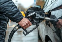 El petróleo supera los U$S100: la nafta ya sube 19% en el mes en el país