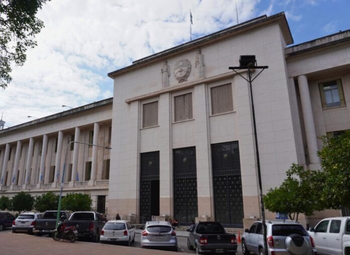 tribunales