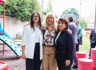 Chahla junto a Susana Trimarco y su nieta.