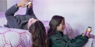 Retos virales en adolescentes: la presión por encajar que se impone en las redes sociales.