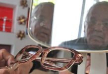 PAMI recortó la entrega de anteojos recetados a jubilados.