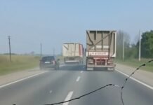 Alberdi: peligrosa maniobra de sobrepaso de dos camiones (video).
