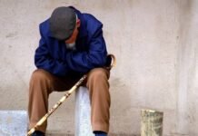 Jubilados: la mínima no alcanza la línea de pobreza