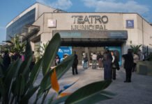 Día del Maestro: homenaje a docentes de las escuelas municipales.