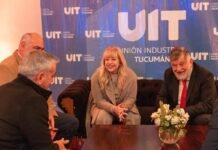 Rossana Chahla presentó su modelo de gestión ante industriales.