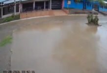 Un rayo cayó sobre una casa en Delfín Gallo (video).