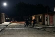 Una mujer murió durante un tiroteo.