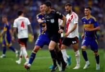 ¿Quiénes son los árbitros que compiten para dirigir el Boca-River este domingo?
