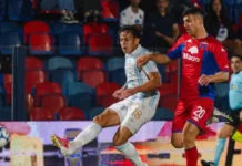 ¡Triunfazo del Decano en el Monumental de Victoria!
