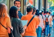 Argentina en crisis: el empleo privado perdió otros 12.716 puestos.