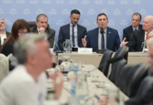 Universidades: Diputados y funcionarios debaten el presupuesto.