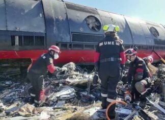 Tragedia ferroviaria: 69 los muertos y hay protestas en España.