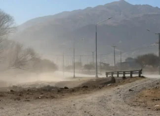 Tucumán bajo alerta meteorológica: por fuertes vientos.